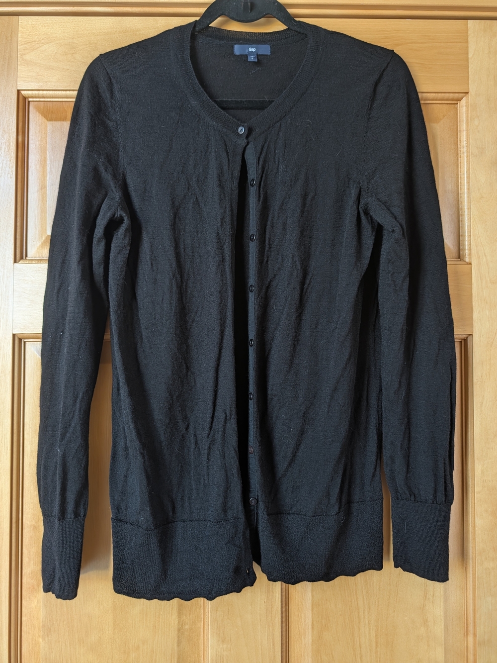 GAP Black Women's Button-Front Crew Neck Cardigan 100% Wool